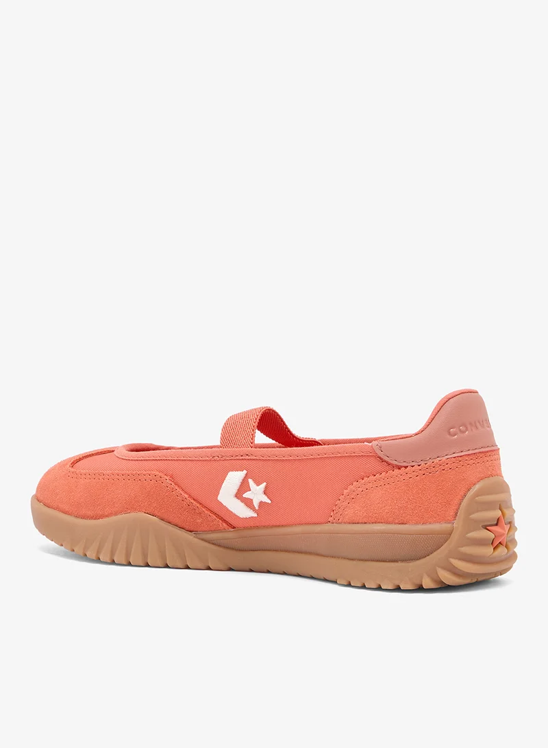 كونفرس حذاء باليه ستار ترينر